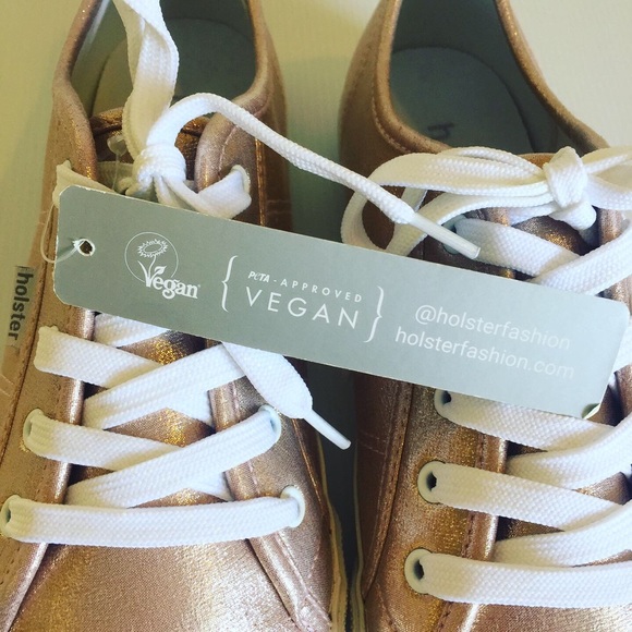 NWT HOLSTER vegan sz 38 metallic rose gold sneakers PETA approved cruelty free - Picture 2 of 16